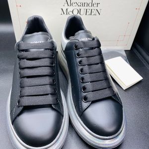 ✅🔆Host Pick✅🔆Alexander McQueen Women’s Oversized Sneakers Size 8.5 NWB